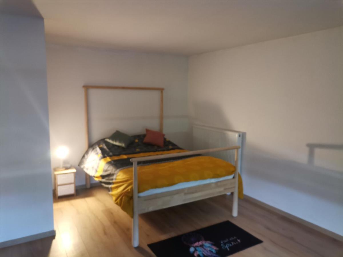 Le Caillou Blanc Homestay *